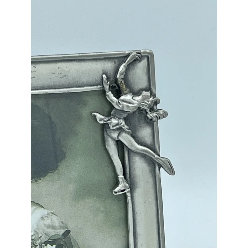 NEW Pewter Ice Skater Skating Picture Frame ‎ 4 X 6